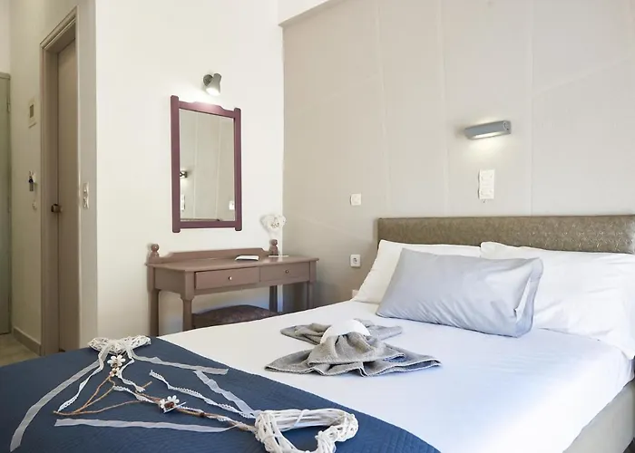 Athina Ξενοδοχείο