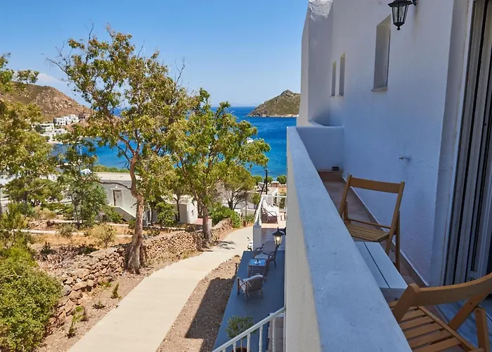 Ξενοδοχείο Athina 2*