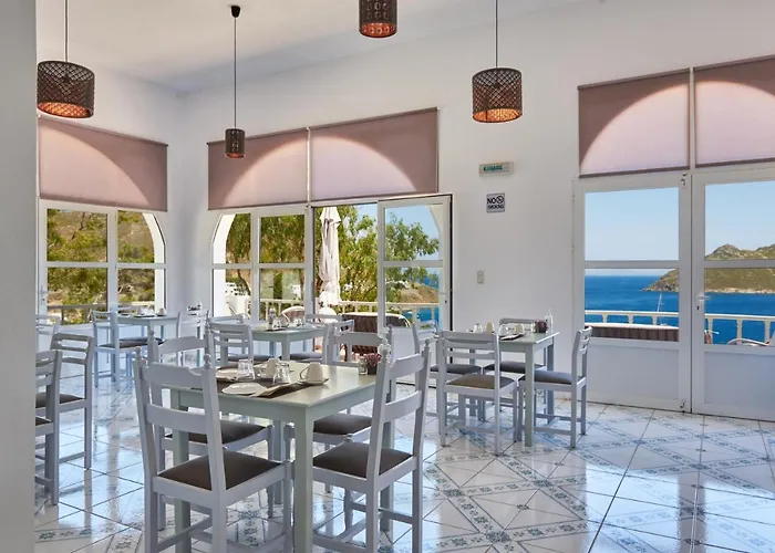 Ξενοδοχείο Athina