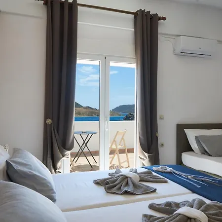 Athina 2* Grikos Bay (Patmos)