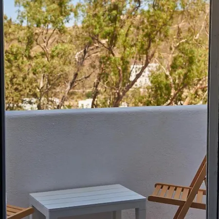 Athina Hotel 2*