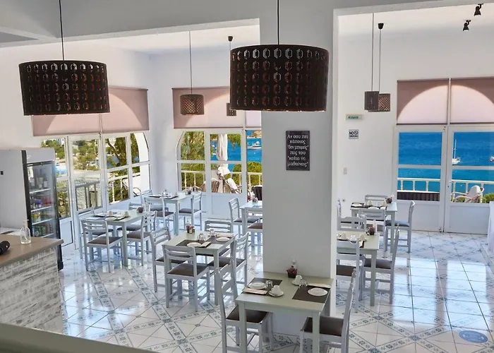 Hotel Athina Grikos Bay (Patmos)